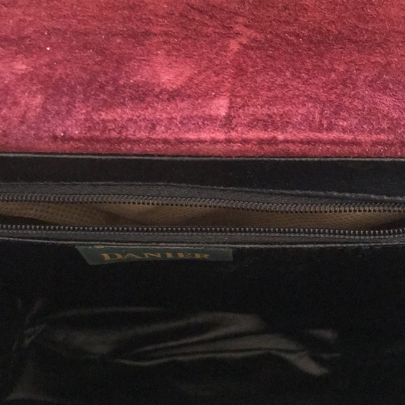 Danier crossbody deep red velvety suede & leather - Picture 7 of 12